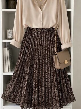 Mango Brown Patterned Pleated Midi Skirt